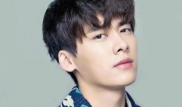 李易峰女网红吃瓜图片,甜蜜互动引网友热议